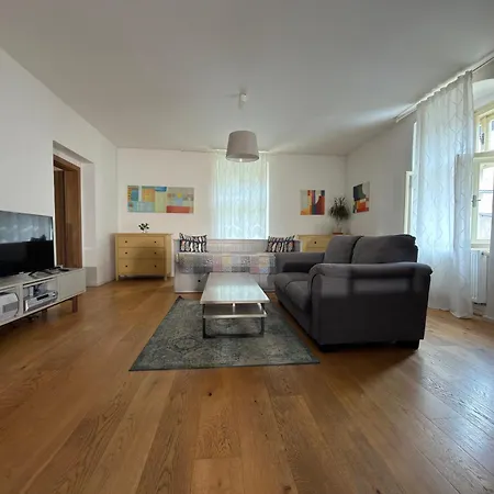 U Komína Terezín