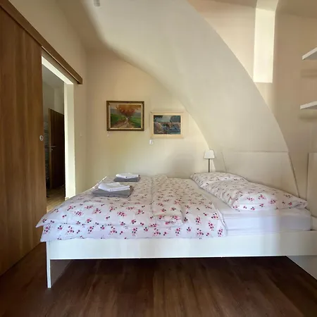 U Komina Apartament Terezín