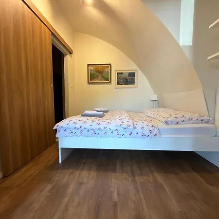 U Komina Terezín