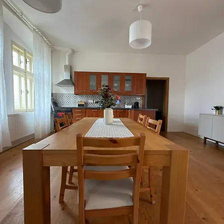U Komína Apartman *