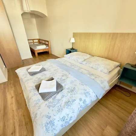 Apartament U Komina